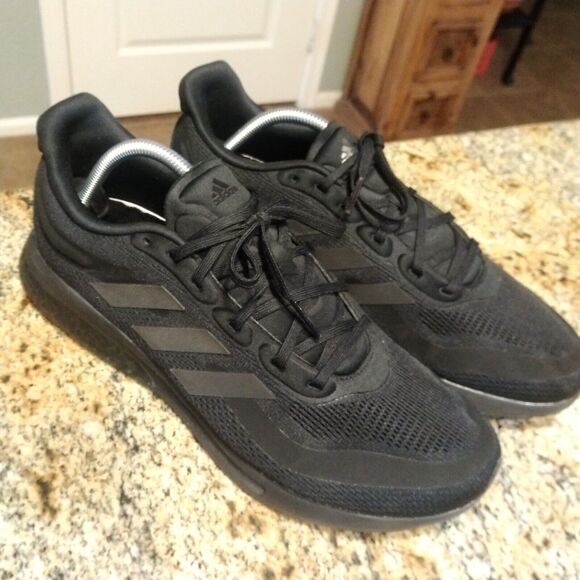 Adidas Supernova M Core Triple Black Athletic Running Sneakers H04467 Mens Sz 11 - Picture 6 of 12
